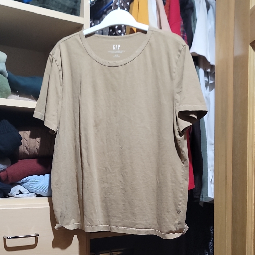 GAP Unisex Casual Short Sleeve Tan Tee